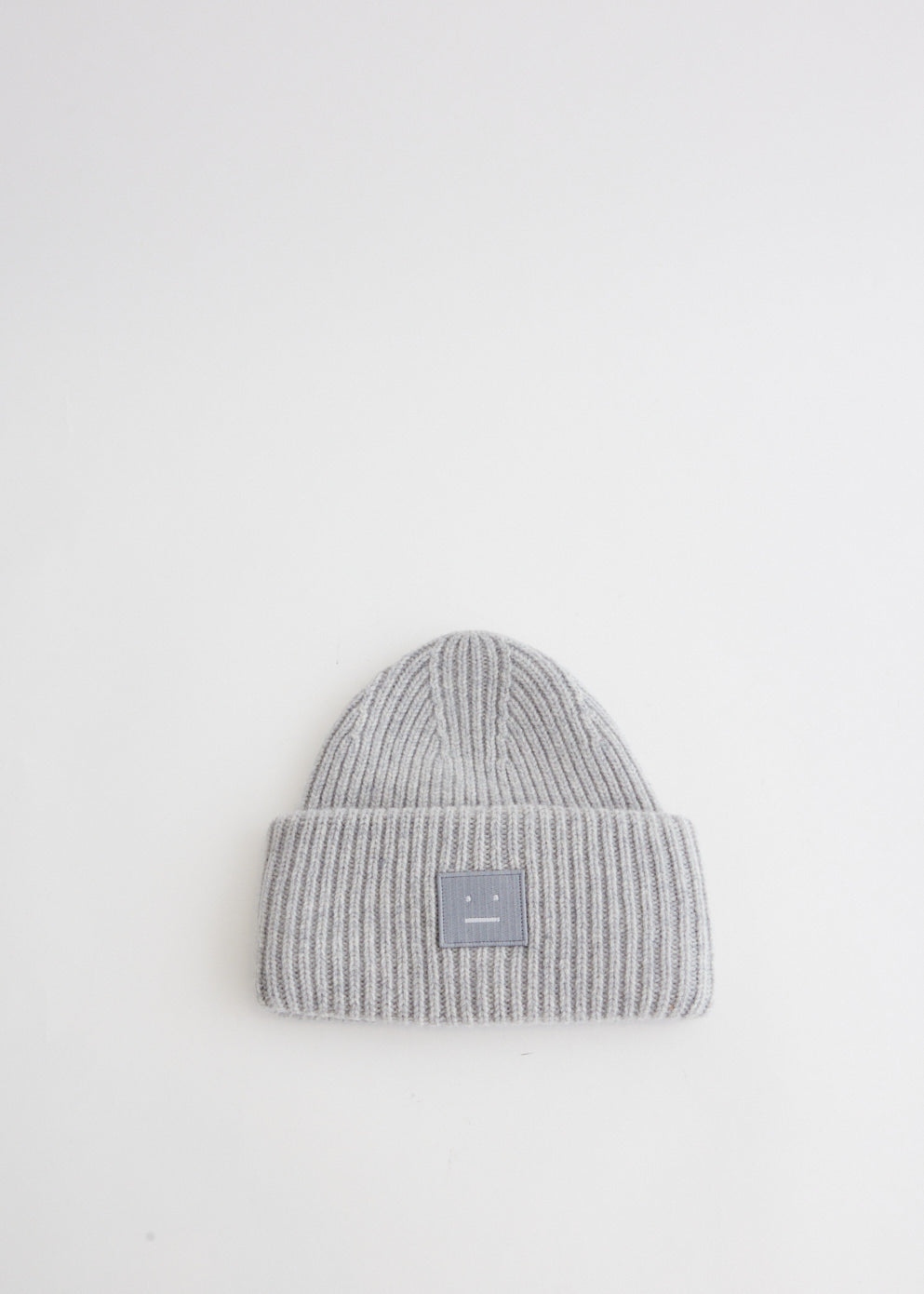 Acne studios 2024 pansy beanie