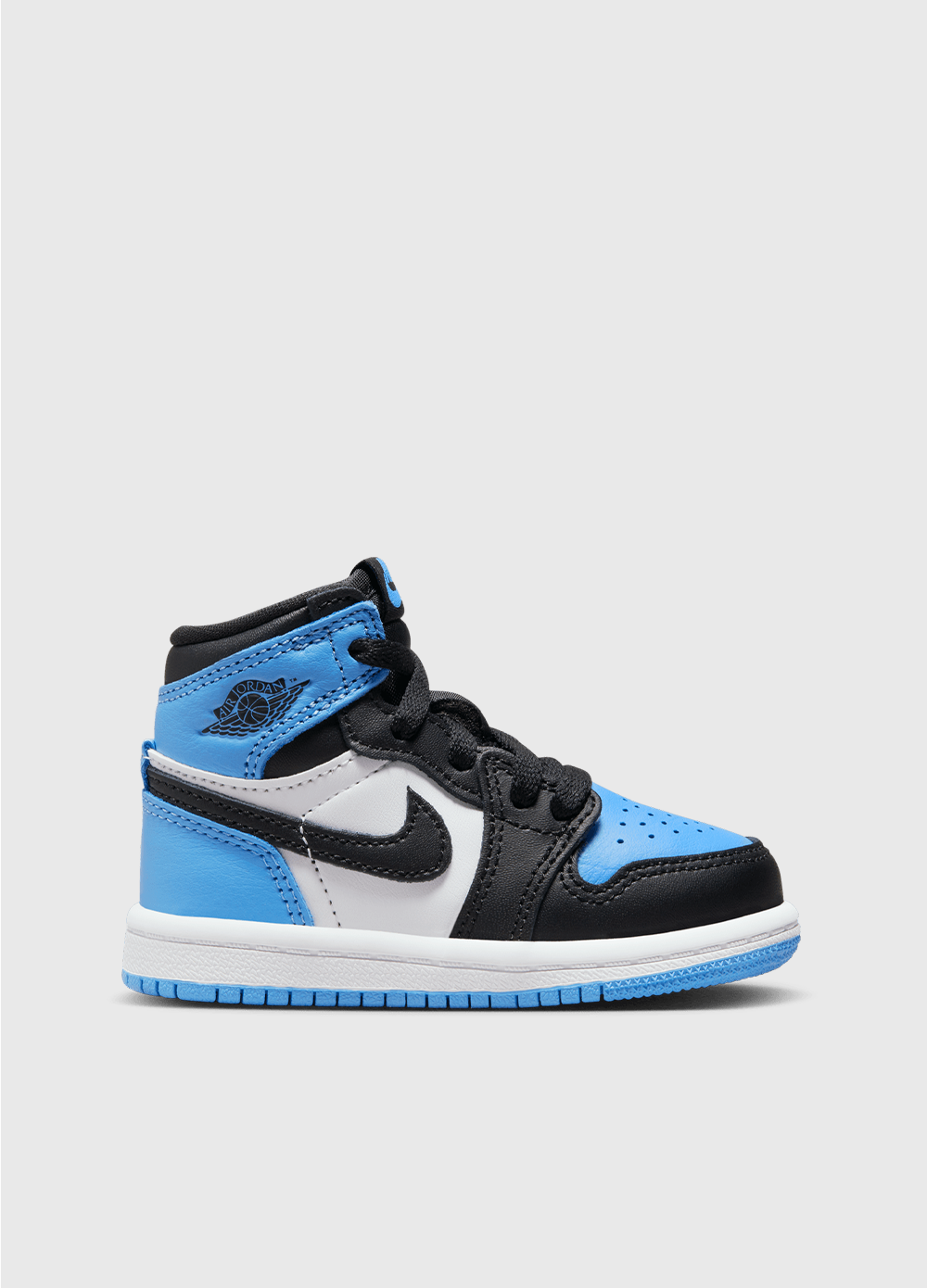 Air Jordan 1 Retro High OG UNC Toe Sneakers TD