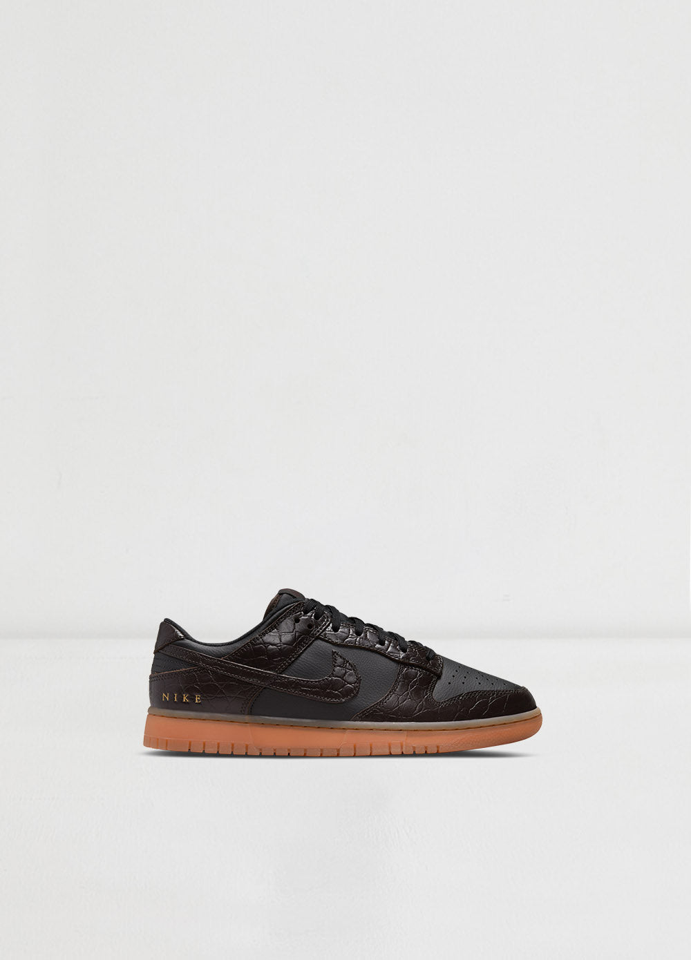 Dunk Low SE 'Velvet Brown' Sneakers