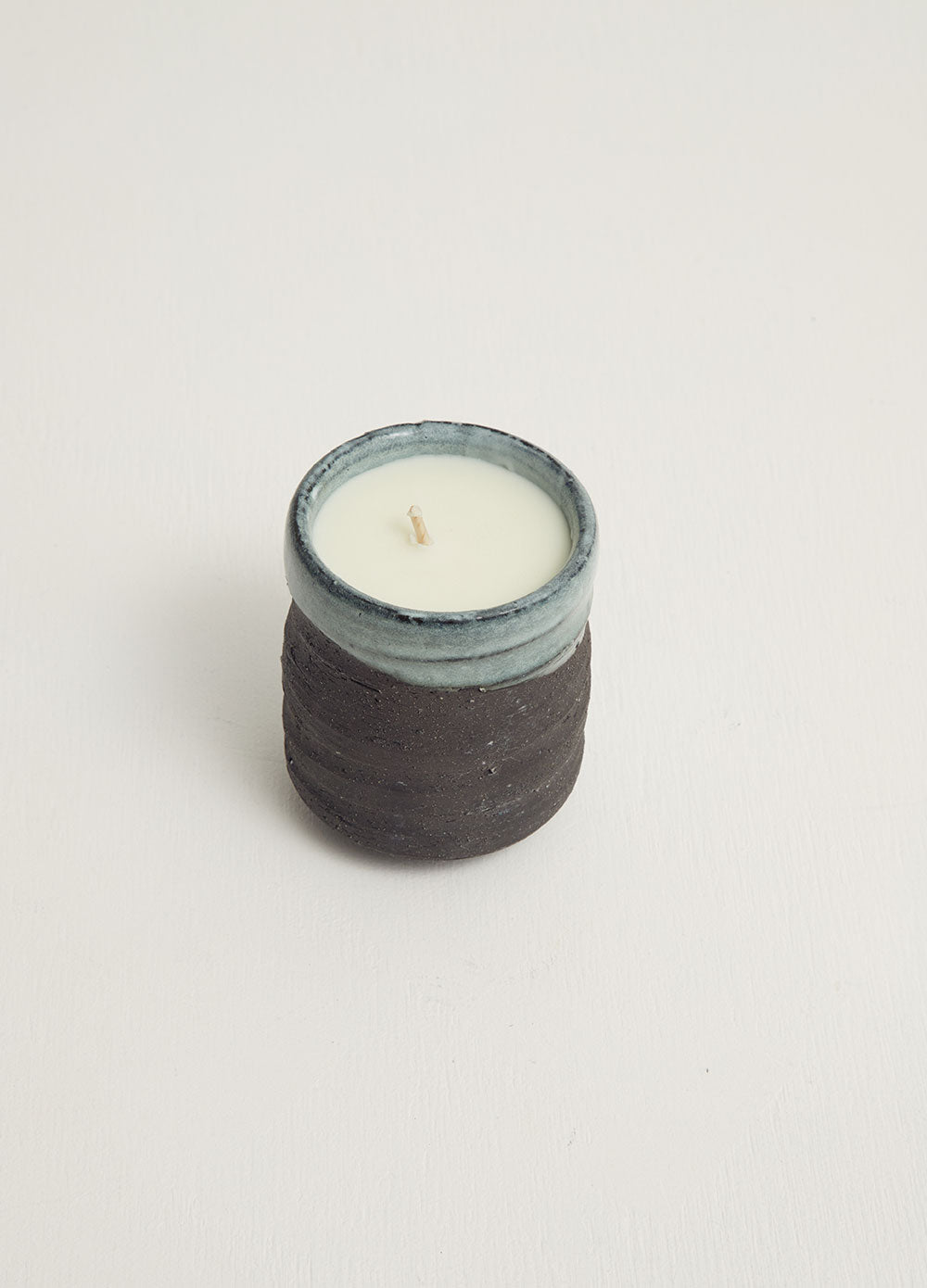 Provider Store -  Kuro Candle - Tabako - Candle