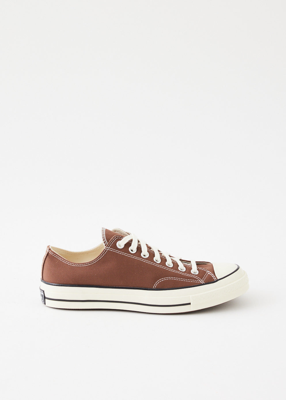 Chuck 70 hotsell leather low top