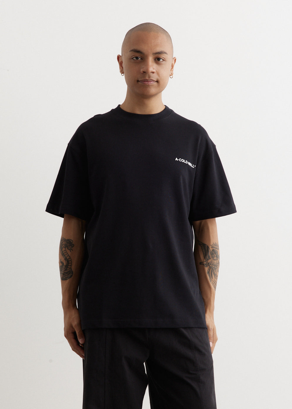 Essential Logo T-Shirt