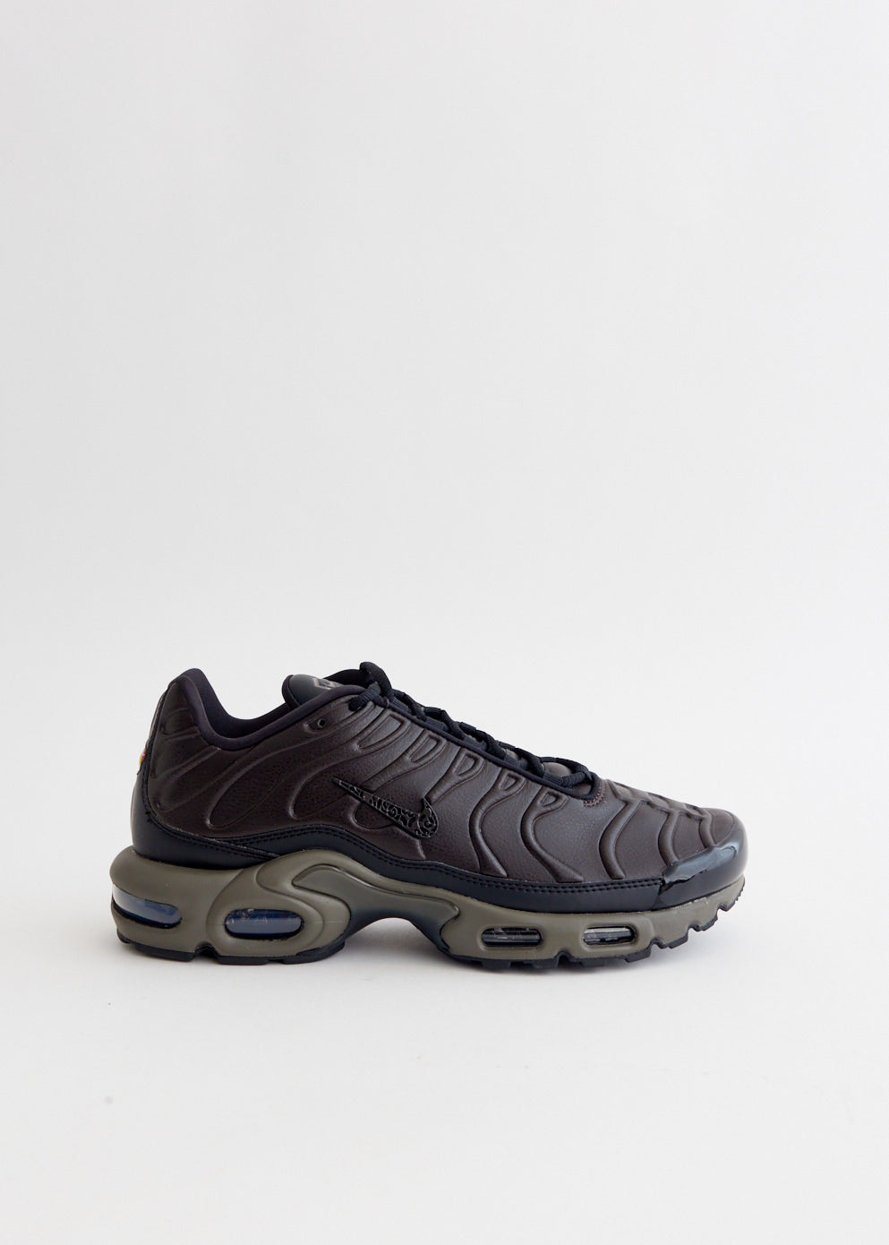 Air Max Plus PRM 'Black Tea Petra Brown' Sneakers