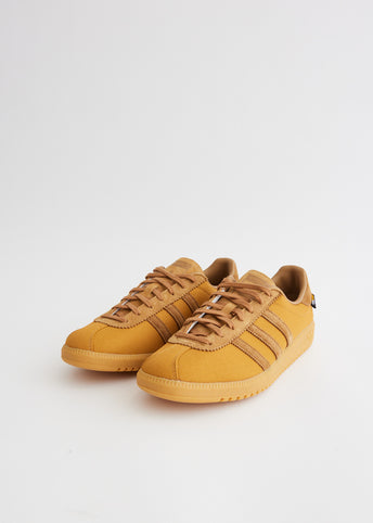 Adidas store bermuda tan