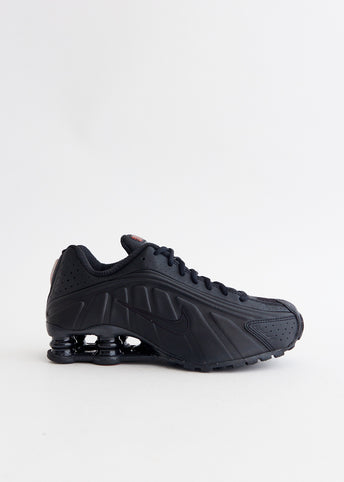 Women s Shox R4 Black Sneakers