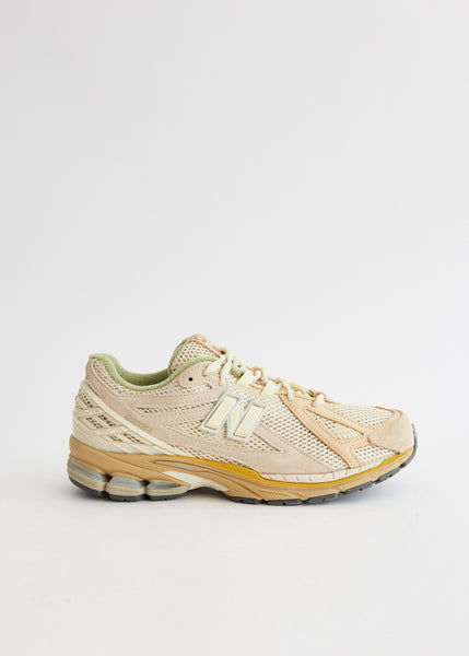 x Auralee 1906R 'Cream' Sneakers