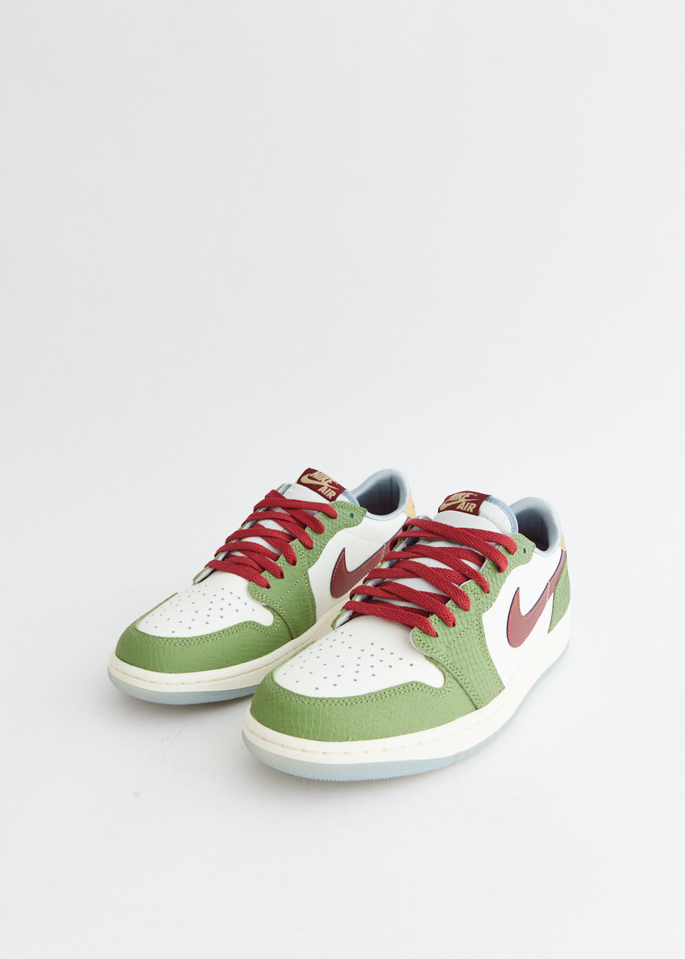 Air Jordan 1 Low OG 'Chinese New Year' Sneakers