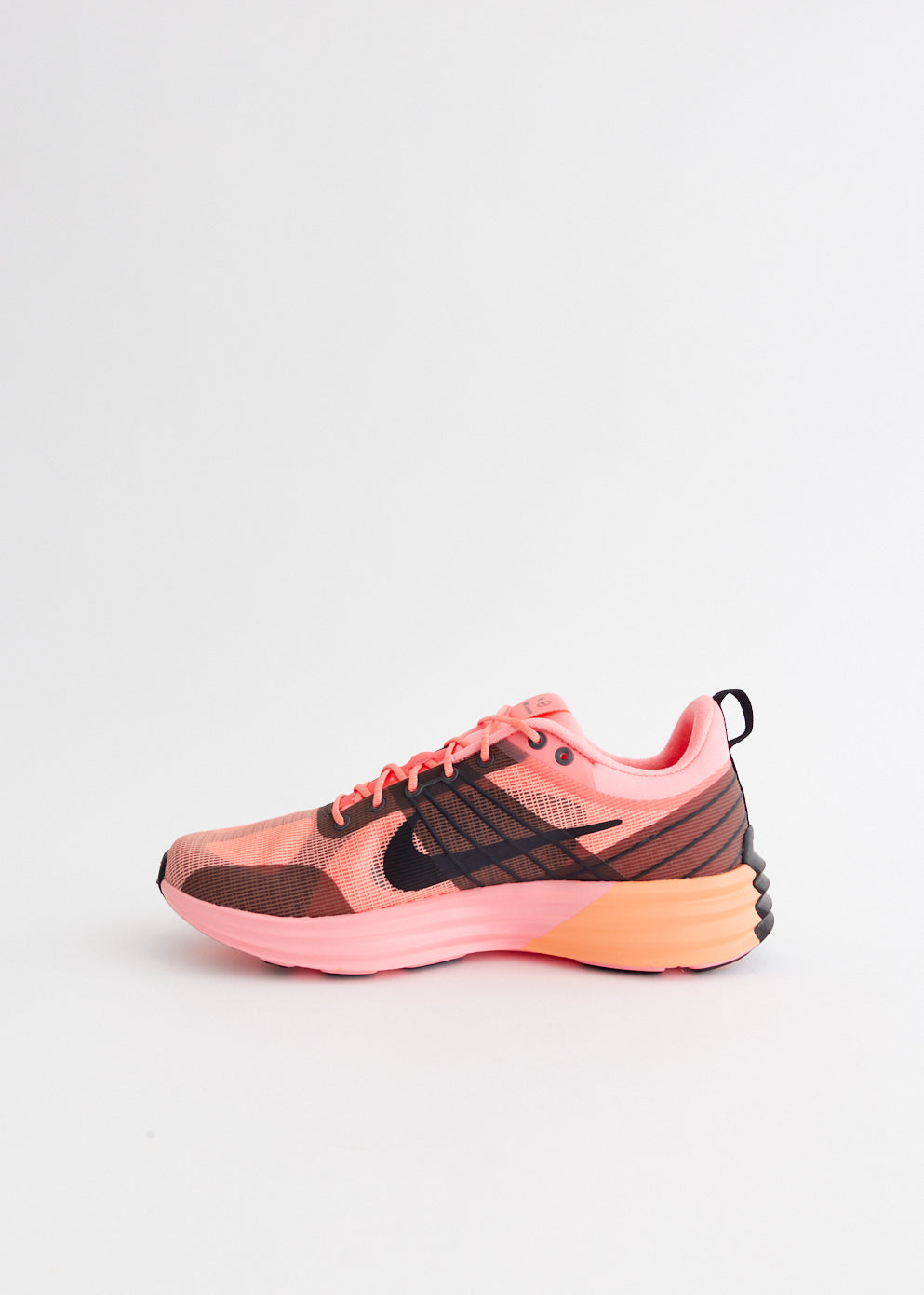 Lunar Roam Premium 'Pink Gaze' Sneakers