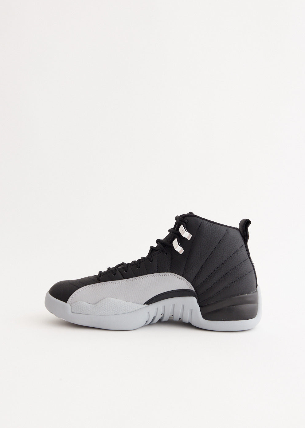 Air Jordan 12 Retro Barons Sneakers