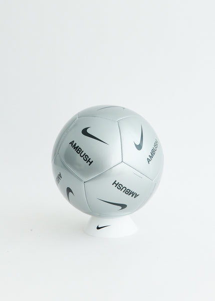 x AMBUSH® Pitch Soccer Ball - Nike