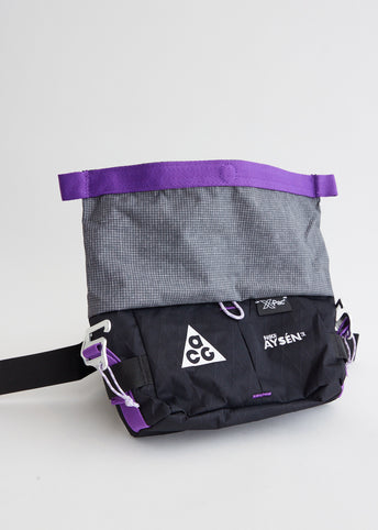 Nike acg store shoulder bag