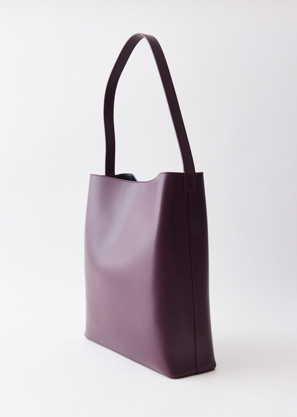 Aesther Ekme Demi Lune Leather Tote Bag In 199 Fig