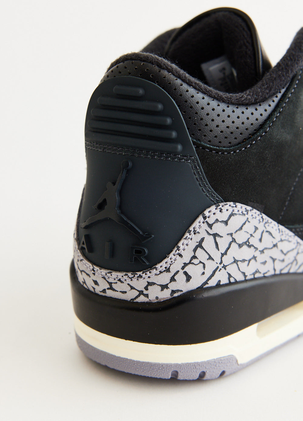 Women's Air Jordan 3 Retro 'Off Noir' Sneakers