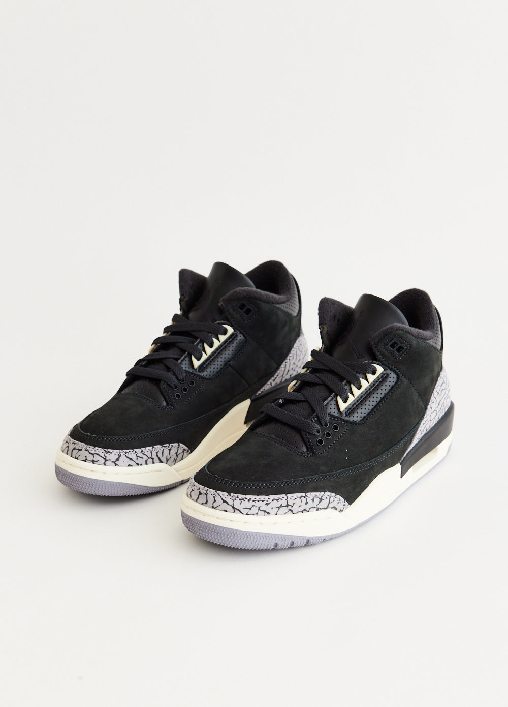 Women's Air Jordan 3 Retro 'Off Noir' Sneakers