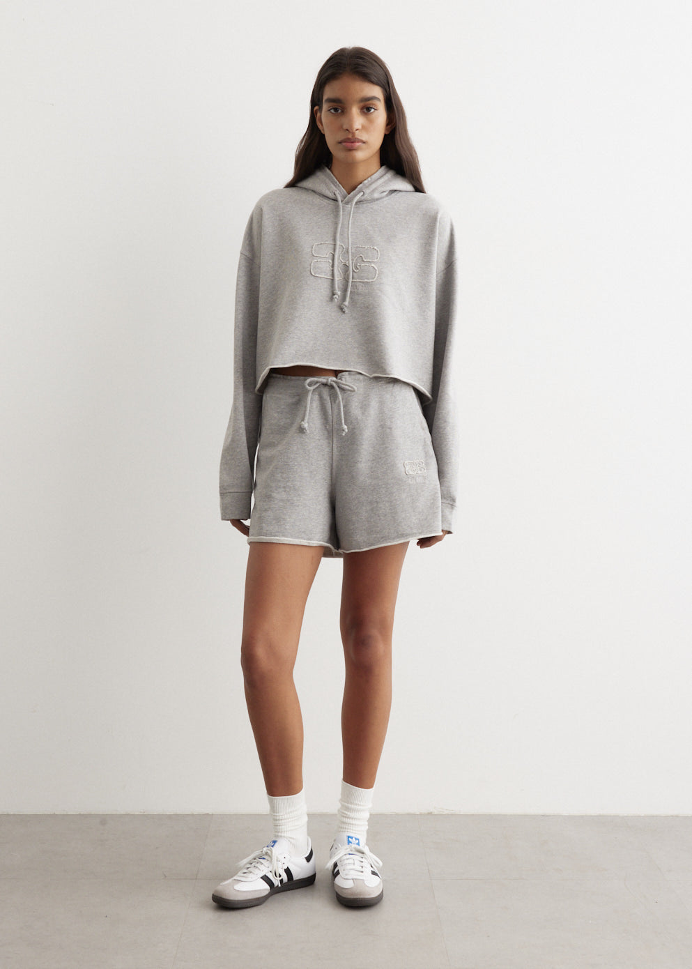 Isoli Cropped Oversized Hoodie