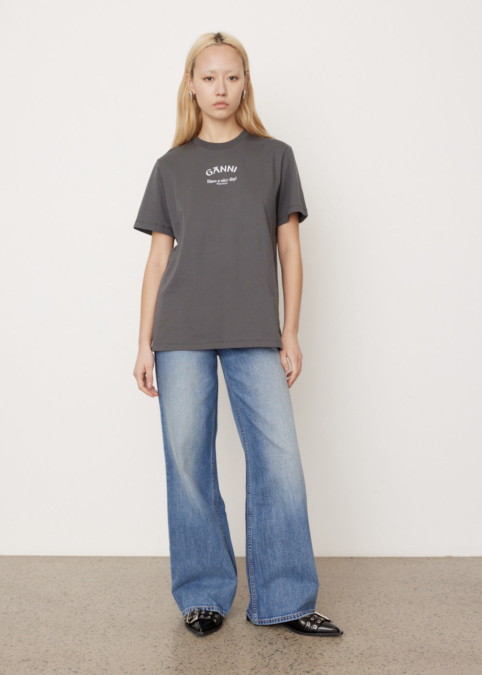 THE CLASSIC T-SHIRT COMPANY'S T-SHIRT STYLE GUIDE FOR WOMEN