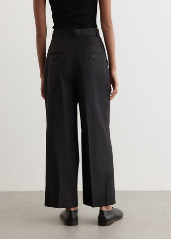 Double-Pleated Cropped Trousers