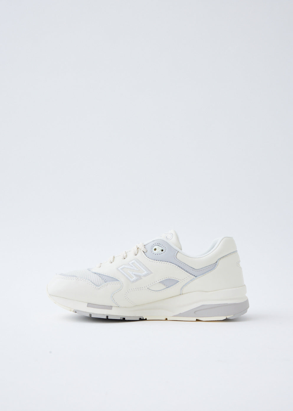 New balance 1600 store mens white