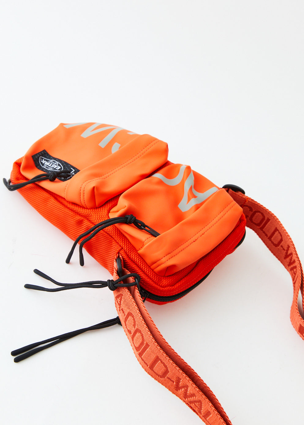 Eastpak minimal online feather