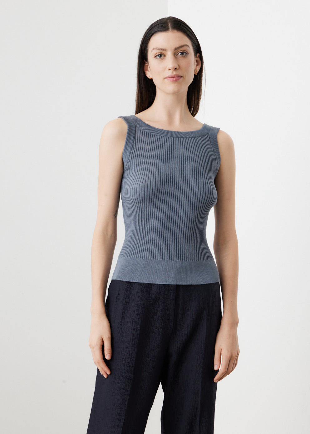 Sleeveless Knit