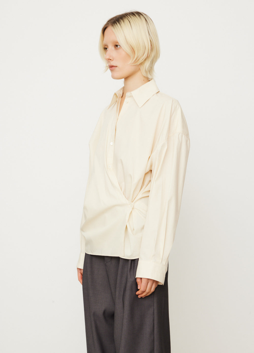 Straight Collar Twisted Shirt