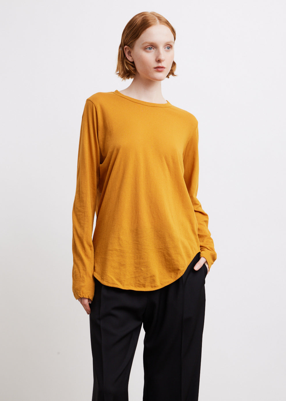 Regular Scoop Hem T-Shirt