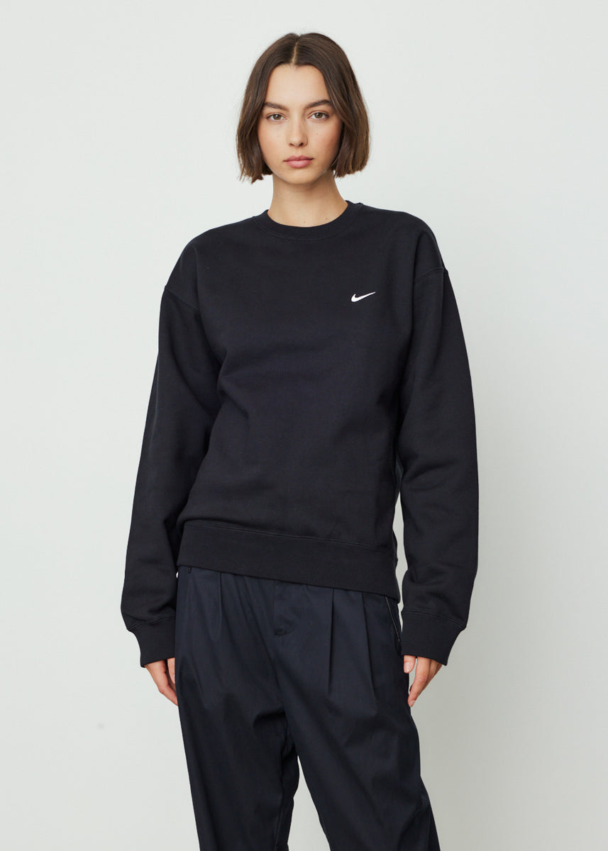 Black crew neck online sweatshirt women