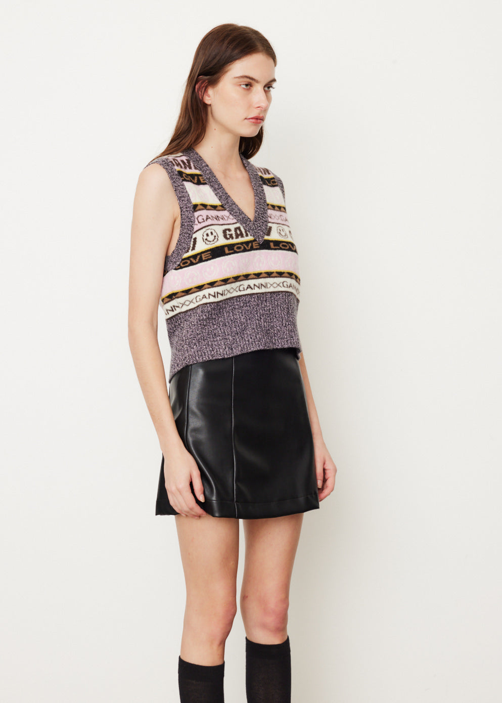 Graphic V-neck Vest